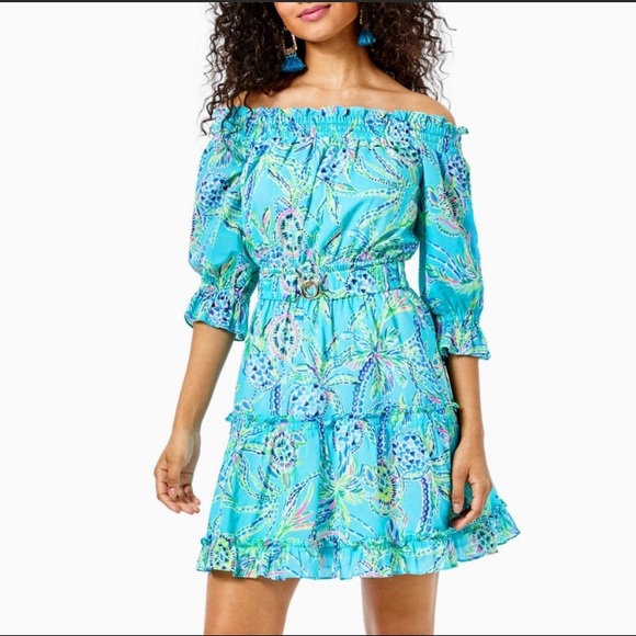 Lilly Pulitzer Dresses & Skirts - NWT Lilly Pulitzer Louisa Off the shoulder dress